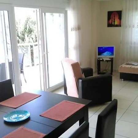 Appartement Mirage G 1 - Beautiful 2 Bedroomed Ground Floor Of Approx 1000 Sq Ft Sidé